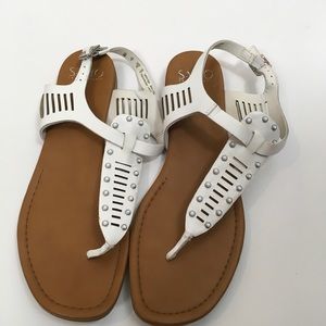 Franco Sarto white t-strap sandals | Size 9